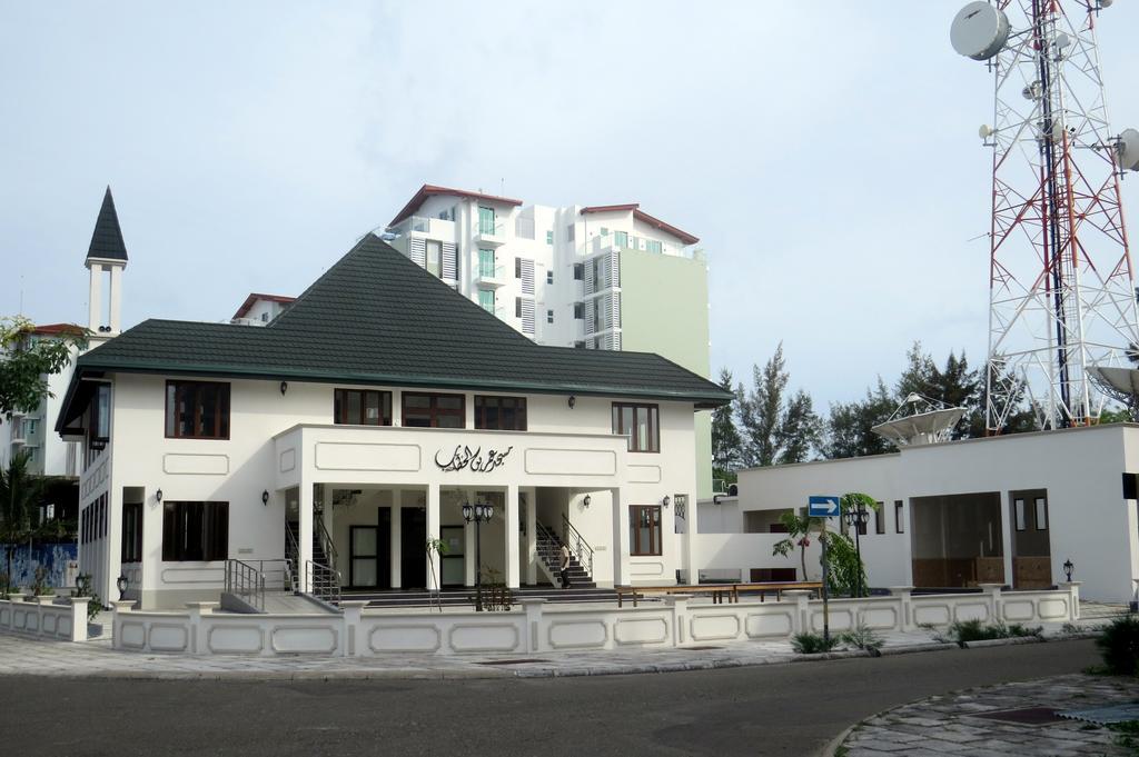 Coral Queen Inn Hulhumalé Exterior foto